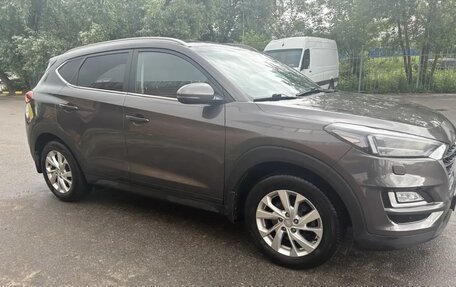 Hyundai Tucson III, 2019 год, 2 150 000 рублей, 2 фотография