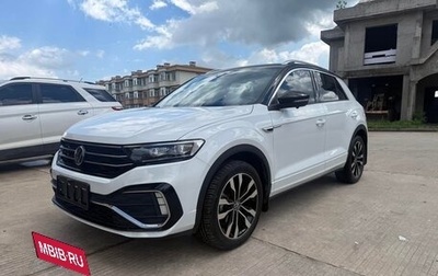 Volkswagen T-Roc I, 2022 год, 1 677 000 рублей, 1 фотография