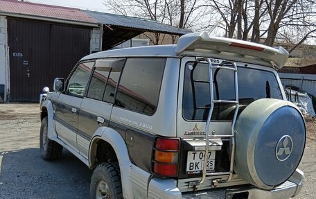 Mitsubishi Pajero III рестайлинг, 1995 год, 580 000 рублей, 2 фотография