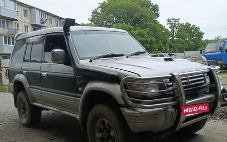 Mitsubishi Pajero III рестайлинг, 1995 год, 580 000 рублей, 6 фотография