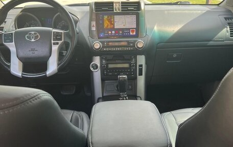 Toyota Land Cruiser Prado 150 рестайлинг 2, 2012 год, 2 800 000 рублей, 17 фотография