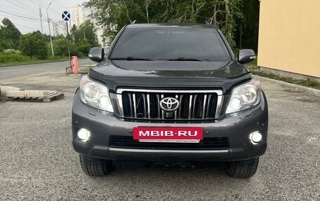 Toyota Land Cruiser Prado 150 рестайлинг 2, 2012 год, 2 800 000 рублей, 6 фотография