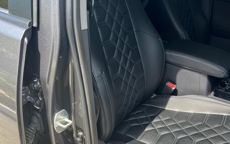 Toyota Land Cruiser Prado 150 рестайлинг 2, 2012 год, 2 800 000 рублей, 37 фотография