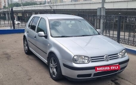 Volkswagen Golf IV, 2001 год, 650 000 рублей, 2 фотография