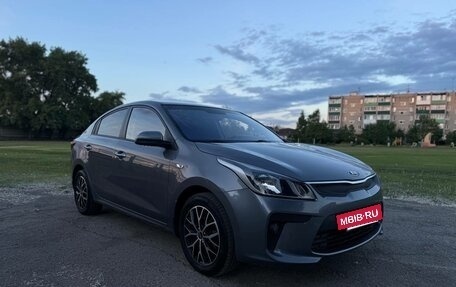 KIA Rio IV, 2019 год, 1 200 000 рублей, 3 фотография