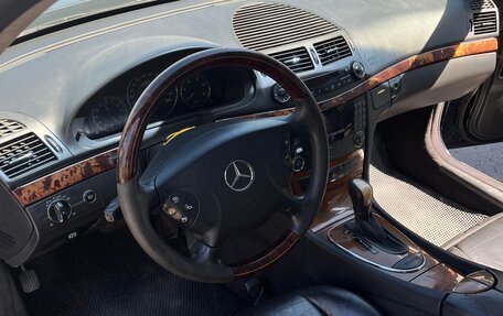 Mercedes-Benz E-Класс, 2002 год, 870 000 рублей, 14 фотография