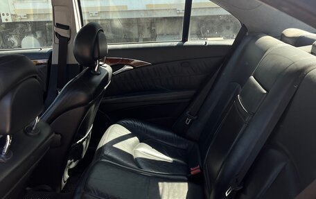 Mercedes-Benz E-Класс, 2002 год, 870 000 рублей, 17 фотография