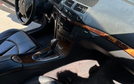Mercedes-Benz E-Класс, 2002 год, 870 000 рублей, 16 фотография