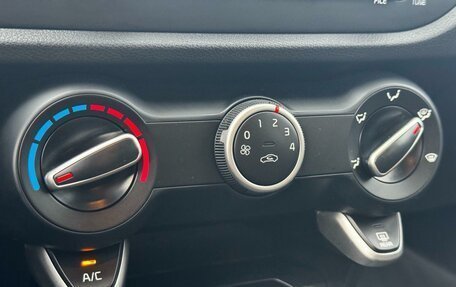 KIA Rio IV, 2018 год, 1 399 000 рублей, 20 фотография