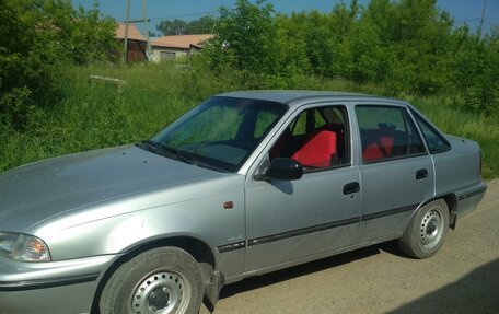 Daewoo Nexia I рестайлинг, 2004 год, 160 000 рублей, 2 фотография