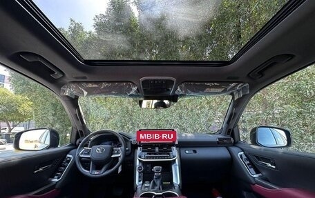 Toyota Land Cruiser, 2026 год, 14 850 000 рублей, 7 фотография