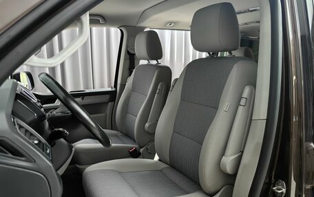 Volkswagen Multivan T6 рестайлинг, 2015 год, 3 085 000 рублей, 6 фотография