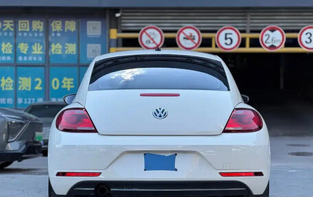 Volkswagen Beetle, 2019 год, 1 413 236 рублей, 7 фотография