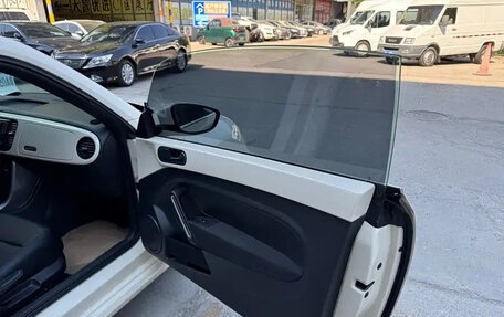 Volkswagen Beetle, 2019 год, 1 413 236 рублей, 15 фотография