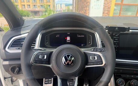 Volkswagen T-Roc I, 2022 год, 1 677 000 рублей, 13 фотография