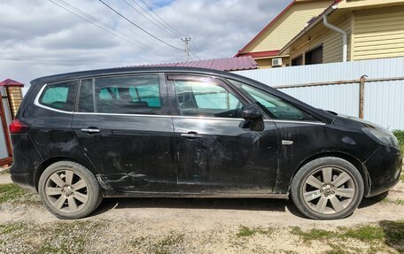 Opel Zafira C рестайлинг, 2012 год, 720 000 рублей, 4 фотография