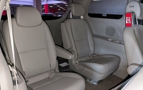 KIA Carnival III, 2019 год, 2 799 500 рублей, 15 фотография