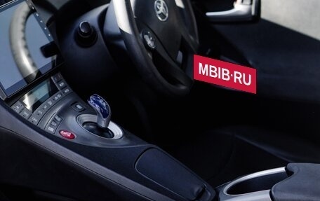 Toyota Prius, 2012 год, 770 000 рублей, 16 фотография