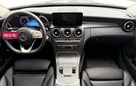 Mercedes-Benz C-Класс, 2020 год, 1 870 000 рублей, 5 фотография