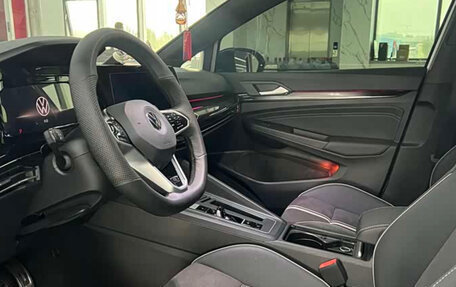 Volkswagen Golf VIII, 2023 год, 1 920 000 рублей, 7 фотография