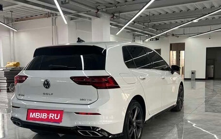 Volkswagen Golf VIII, 2023 год, 1 920 000 рублей, 4 фотография