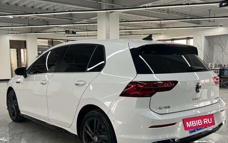 Volkswagen Golf VIII, 2023 год, 1 920 000 рублей, 6 фотография