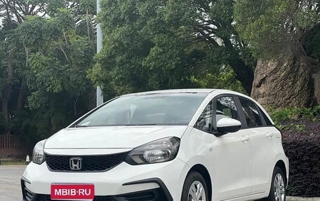 Honda Fit, 2021 год, 1 080 000 рублей, 1 фотография