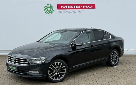Volkswagen Passat B8 рестайлинг, 2020 год, 1 940 000 рублей, 1 фотография