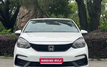Honda Fit, 2021 год, 1 080 000 рублей, 2 фотография
