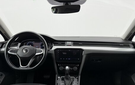 Volkswagen Passat B8 рестайлинг, 2020 год, 1 940 000 рублей, 15 фотография