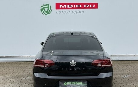 Volkswagen Passat B8 рестайлинг, 2020 год, 1 940 000 рублей, 6 фотография