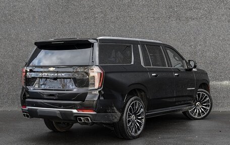 Chevrolet Suburban, 2025 год, 18 600 000 рублей, 4 фотография