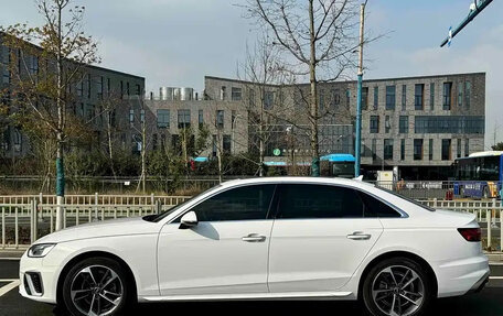 Audi A4, 2022 год, 3 371 000 рублей, 5 фотография