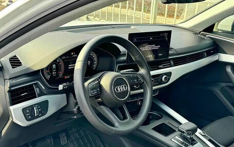 Audi A4, 2022 год, 3 371 000 рублей, 7 фотография