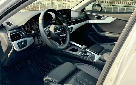 Audi A4, 2022 год, 3 371 000 рублей, 6 фотография