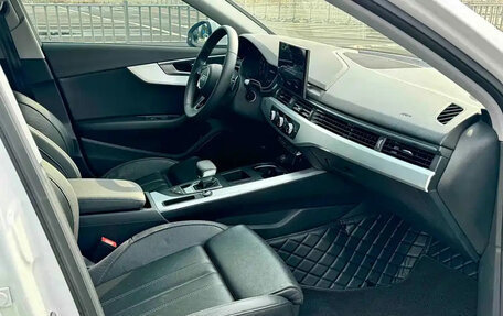 Audi A4, 2022 год, 3 371 000 рублей, 8 фотография