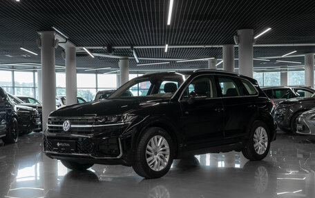 Volkswagen Touareg III, 2025 год, 8 250 000 рублей, 1 фотография