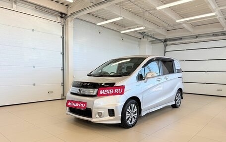 Honda Freed I, 2012 год, 1 099 999 рублей, 1 фотография