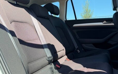 Volkswagen Passat B8 рестайлинг, 2015 год, 1 670 000 рублей, 12 фотография