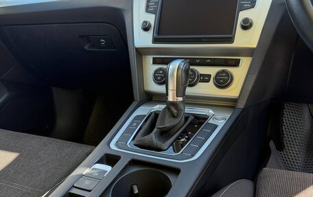 Volkswagen Passat B8 рестайлинг, 2015 год, 1 670 000 рублей, 15 фотография