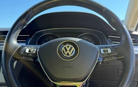 Volkswagen Passat B8 рестайлинг, 2015 год, 1 670 000 рублей, 16 фотография