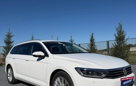 Volkswagen Passat B8 рестайлинг, 2015 год, 1 670 000 рублей, 30 фотография