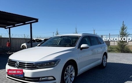 Volkswagen Passat B8 рестайлинг, 2015 год, 1 670 000 рублей, 33 фотография