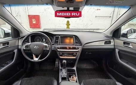 Hyundai Sonata VII, 2018 год, 1 650 000 рублей, 7 фотография