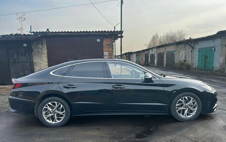 Hyundai Sonata VIII, 2022 год, 2 000 000 рублей, 2 фотография