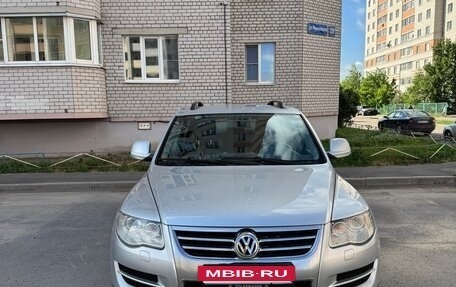 Volkswagen Touareg III, 2007 год, 860 000 рублей, 3 фотография