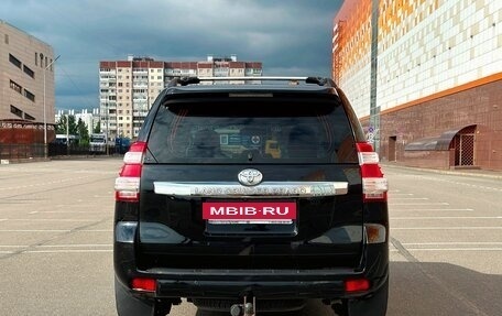 Toyota Land Cruiser Prado 150 рестайлинг 2, 2014 год, 2 890 000 рублей, 4 фотография