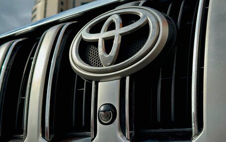 Toyota Land Cruiser Prado 150 рестайлинг 2, 2014 год, 2 890 000 рублей, 8 фотография