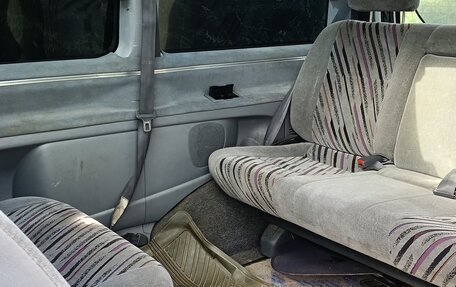 Toyota Regius, 1997 год, 500 000 рублей, 12 фотография