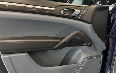 Porsche Cayenne III, 2010 год, 2 600 000 рублей, 14 фотография